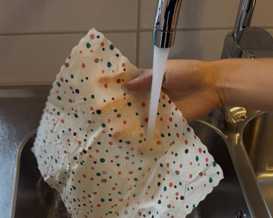 Bivaxduk som görs rent med vatten